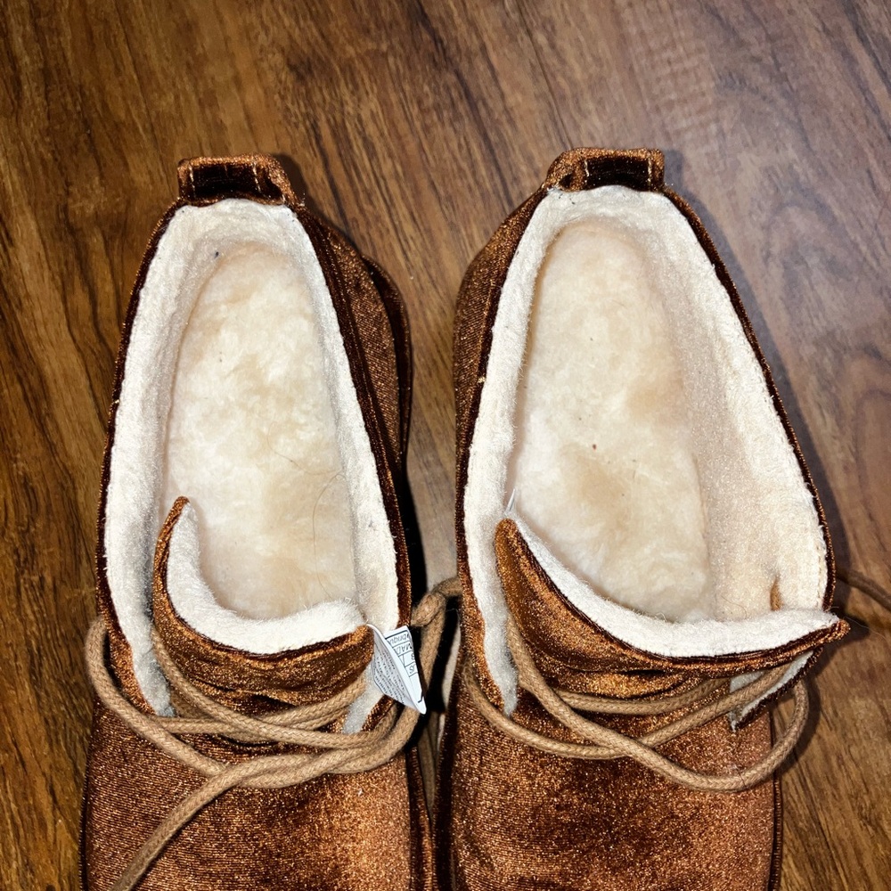 Bearpaw Skye Carmel velvet lace up lined boots 8 - Picture 2 of 7